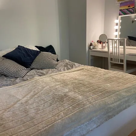 Cozy Apartment Nearby Oslo Koselig Leilighet I Naerhet Til Oslo Lejlighed *